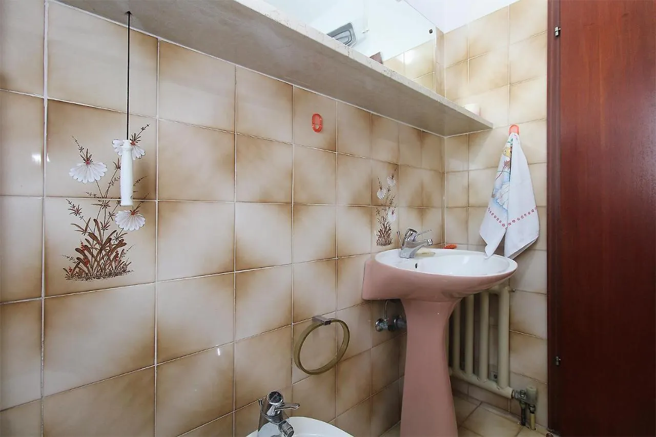 Apartment Ines 2276 بولا كرواتيا
